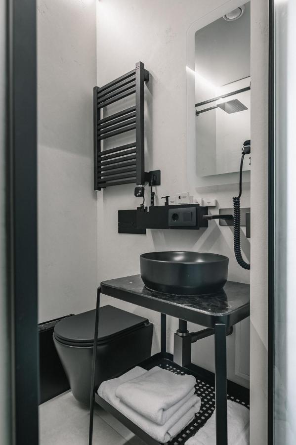 Ribas Rooms Lutsʼk Esterno foto