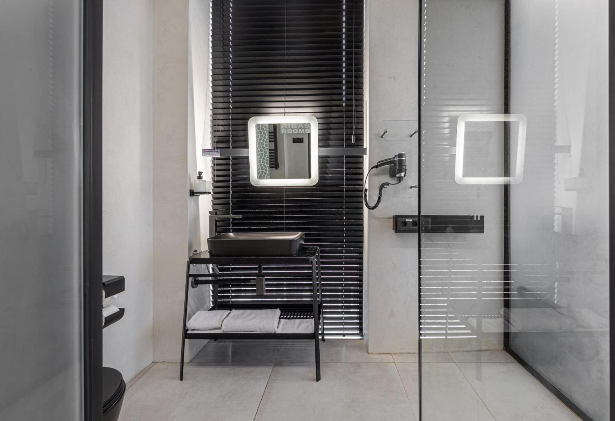 Ribas Rooms Lutsʼk Esterno foto
